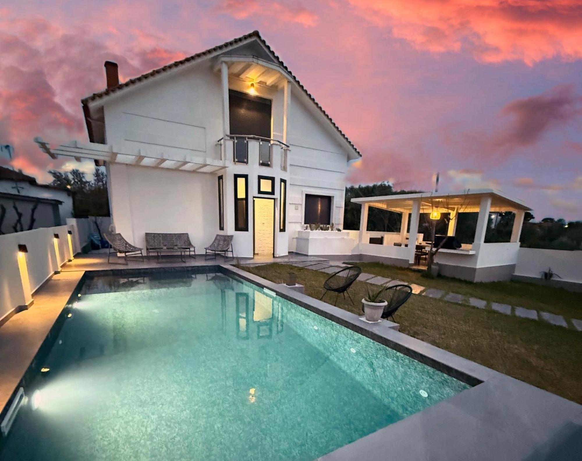 Villa Sunset Albatross Nea Poteidaia Eksteriør billede
